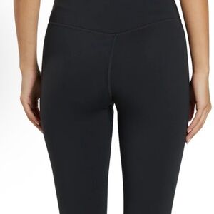 Girlfriend Collective black skinny leggings